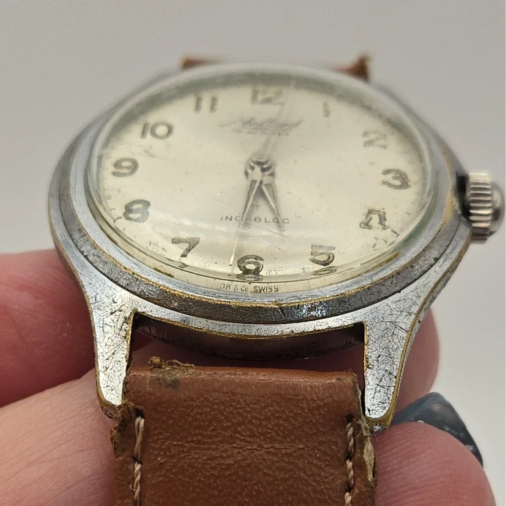Jules Borel & Co. Mallard Aqua-Explorer Manual Wind 17Jewel Incabloc Watch.NOTES